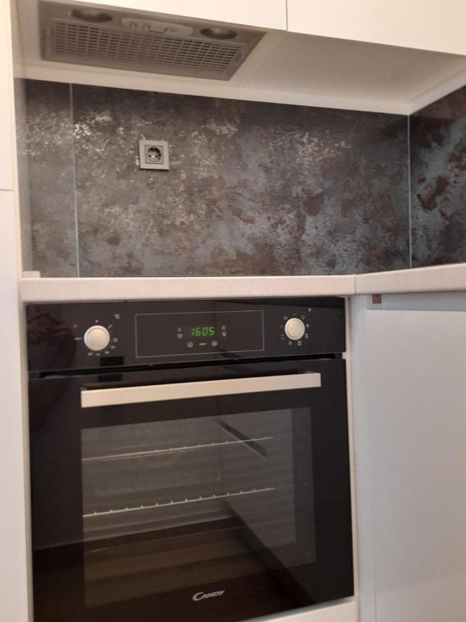 Apartament Apartman Sa Lodom 2+2 Pirovac Zewnętrze zdjęcie